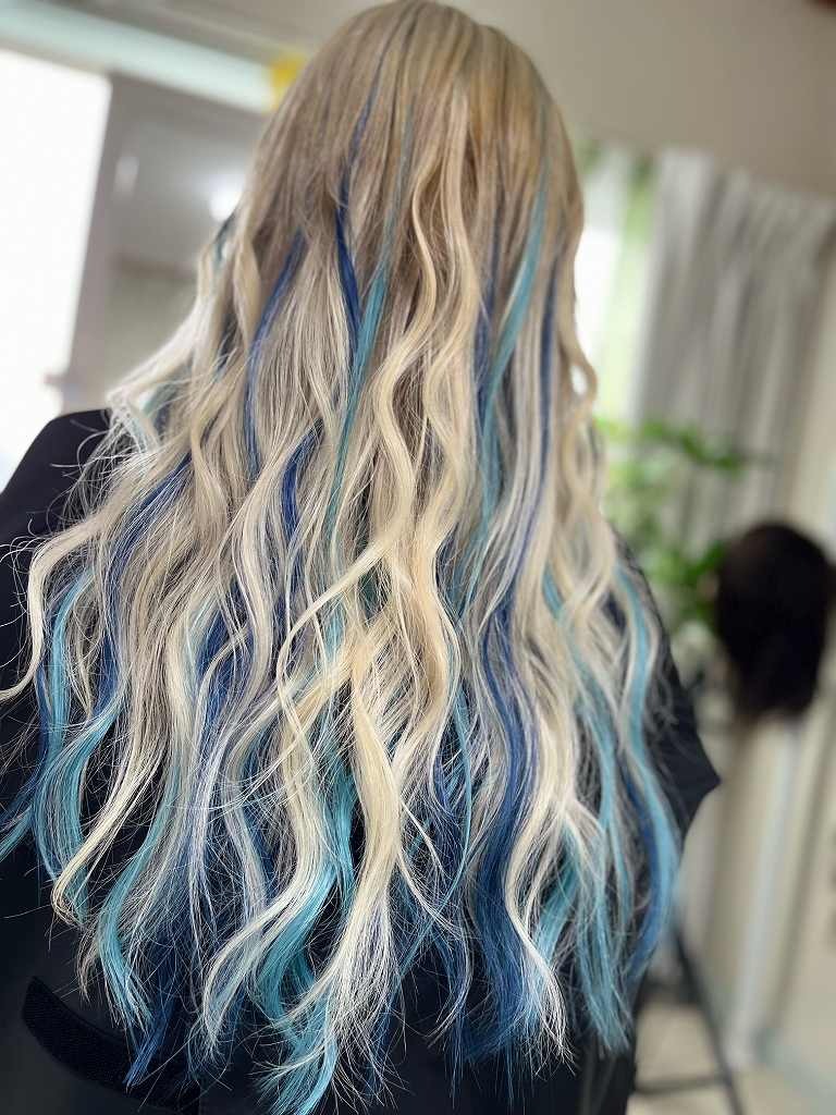 人気のティンセルも取り扱う、口コミで好評の「Ink」は八戸市でおすすめのエクステ専門店です。